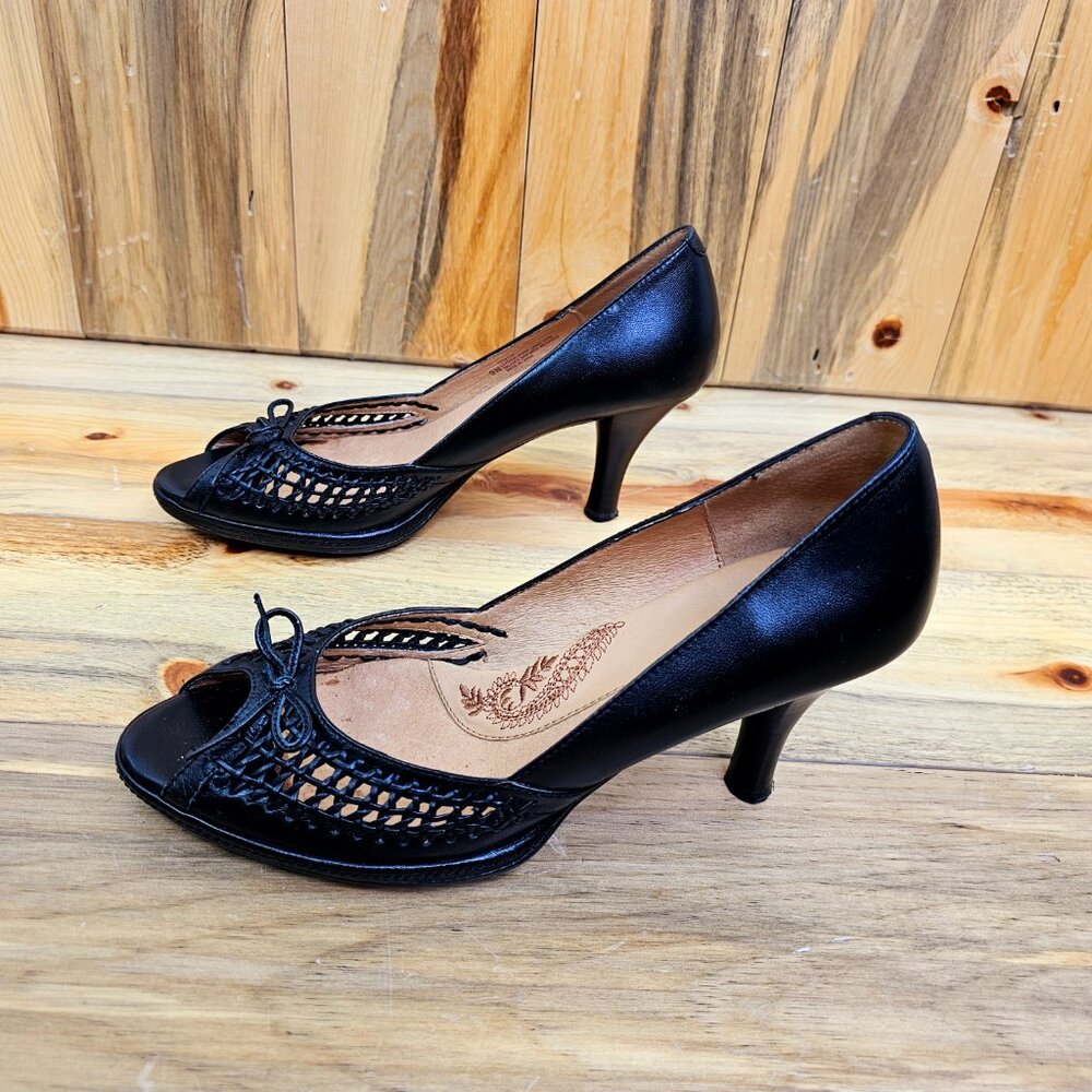 Sofft | Gillen Black Woven Leather Peep Toe Heels Size 9 Narrow